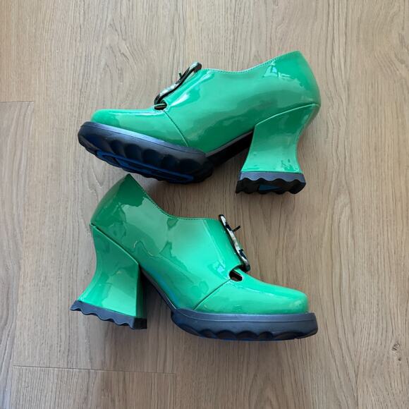 Fluevog Stop It SOSTA Mary Janes Green Patent Size 6 Heels - Picture 4 of 6